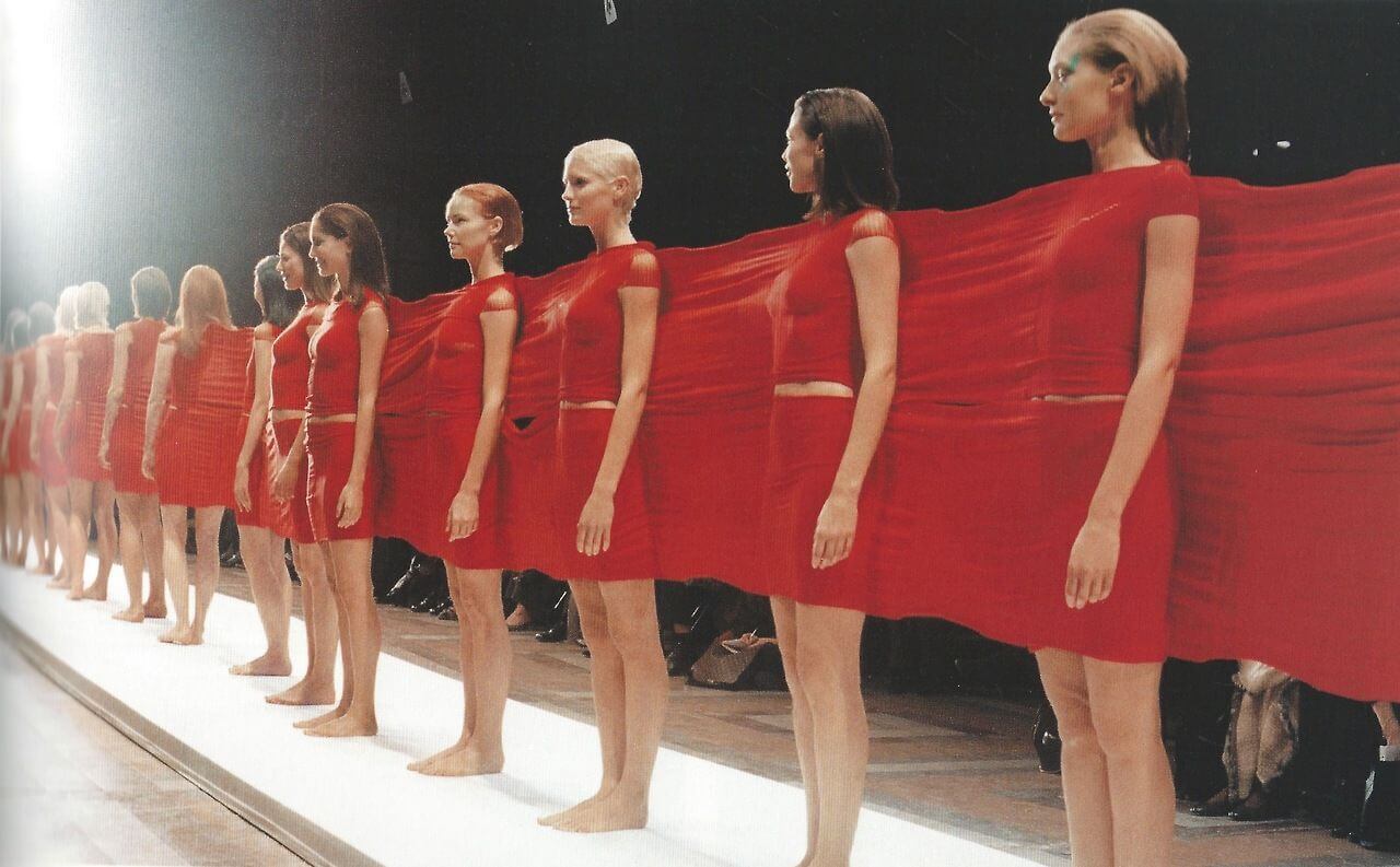 Issey Miyake a poc